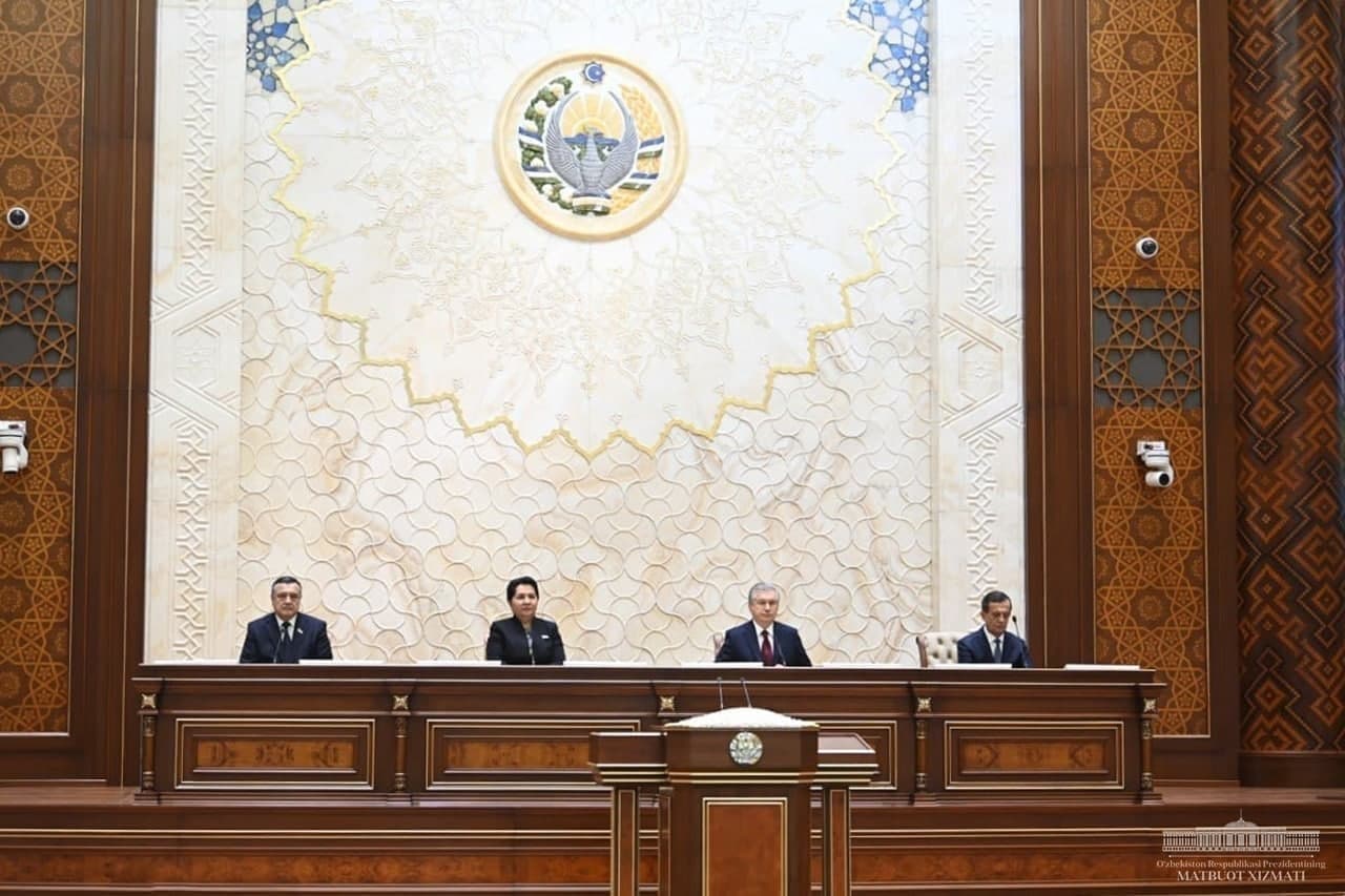  THE PRESIDENT SHAVKAT MIRZIYOYEV TOOK AN OATH OF OFFICE